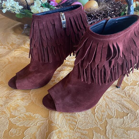 Vince Camuto VC Signature Women's Yulia Brown Suede Fringe Booties Sz 7.5 - Picture 1 of 9